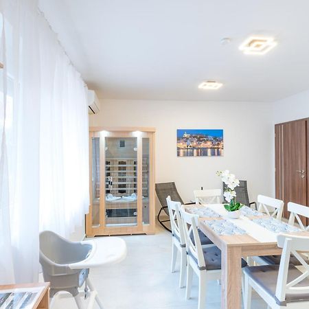 Eternity Apartmanhaz Кестели Екстериор снимка