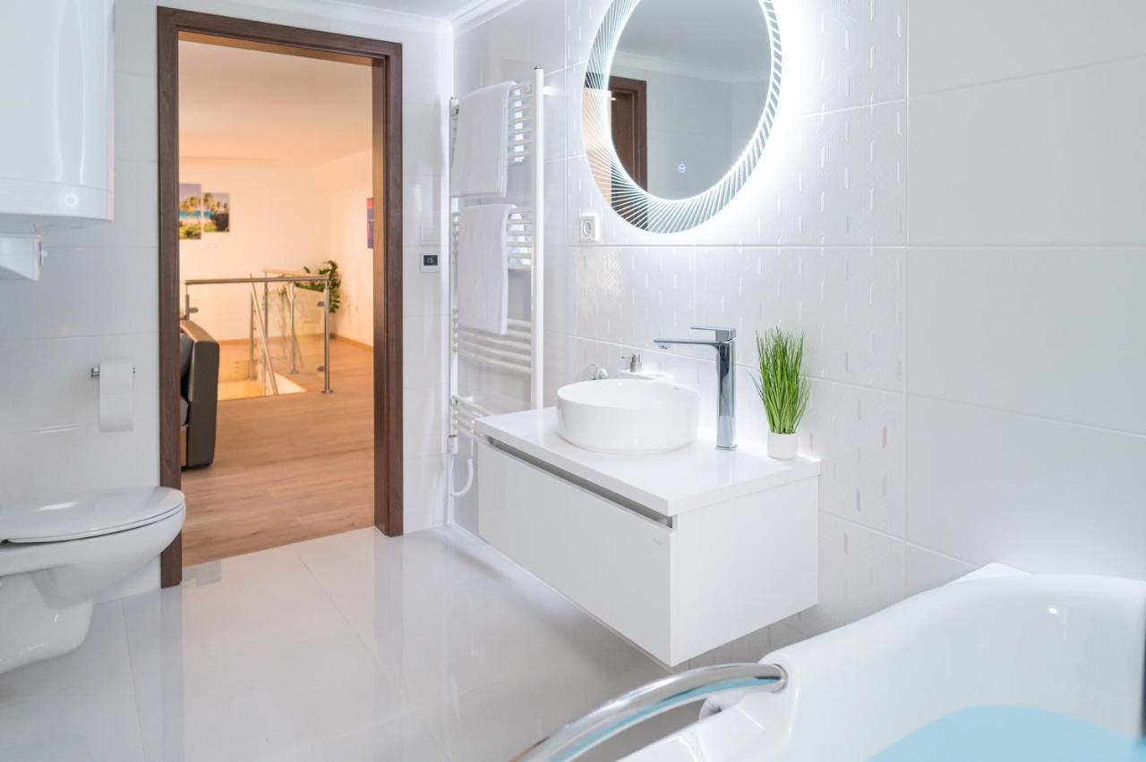 Eternity Apartmanhaz Кестели Екстериор снимка