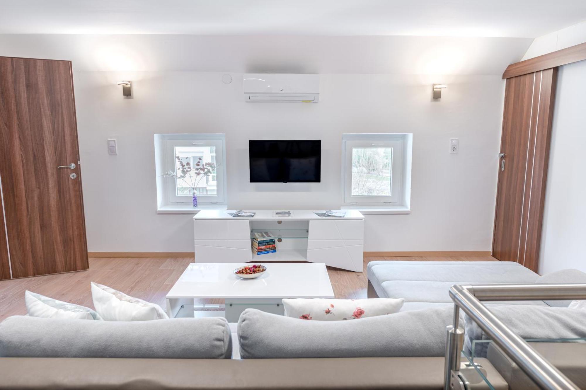Eternity Apartmanhaz Кестели Екстериор снимка